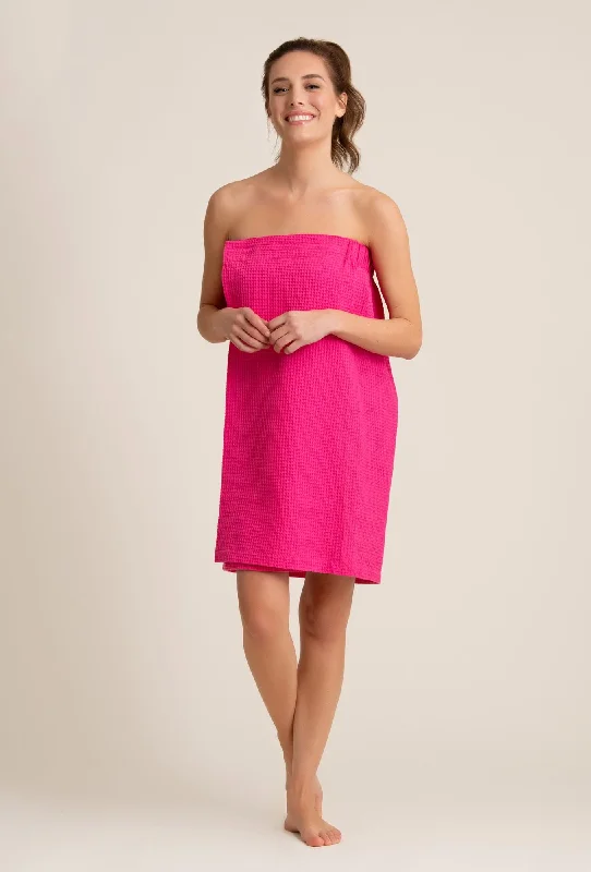 Women's Waffle Weave Spa/Bath Fuchsia Wrap with Adjustable Closure