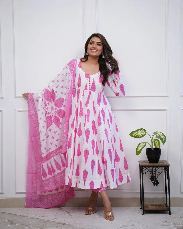 New Trending Cotton Suit set in Printed New design kurta Pant with Dupatta