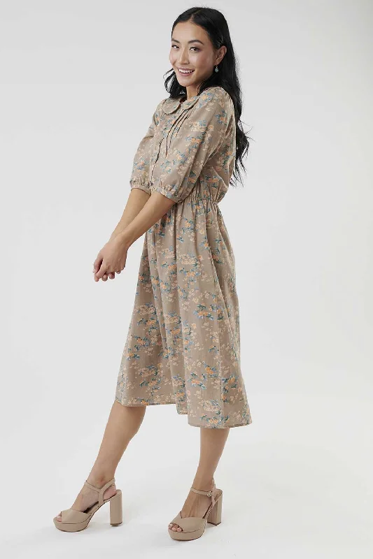 Peter Pan Floral Collar Dress